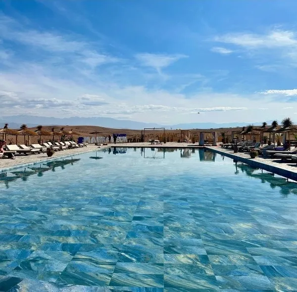 Pranzo e piscina ad Agafay - momento forte dell esperienza