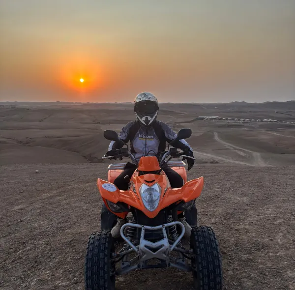 Quad o buggy ad Agafay: quale esperienza scegliere da Marrakech?